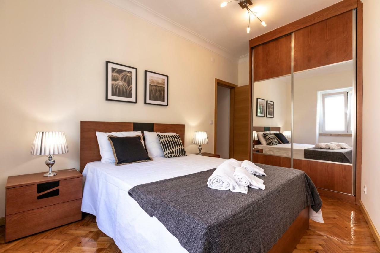 Like-Home-T3 Apt-Campolide, Near Amoreiras Mall Lisboa Exteriör bild